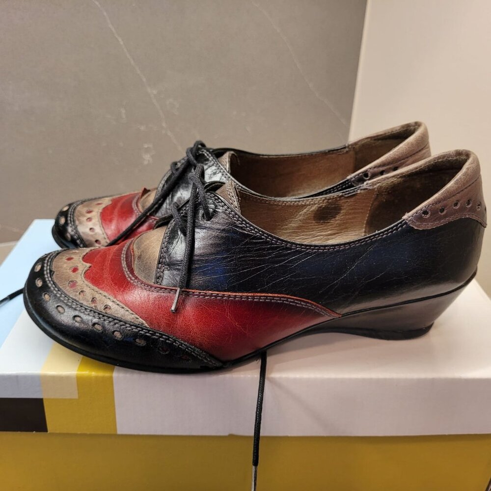 Hispanitas Oxfords